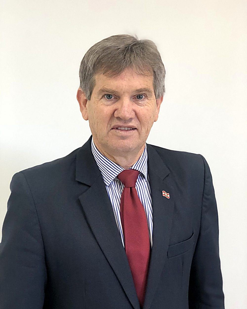 Portrait of Dr. Airton Spies